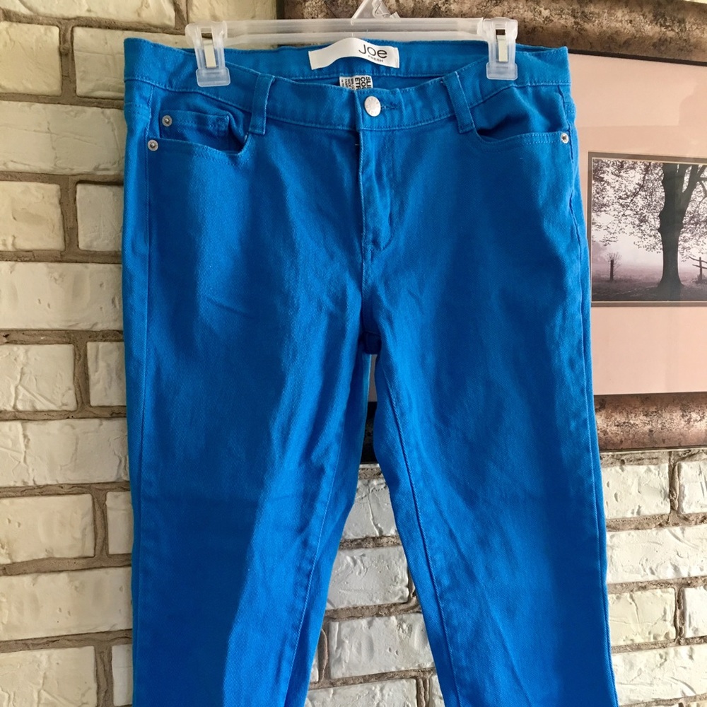 Joe Fresh Slim Size 8 Bright Blue Capris